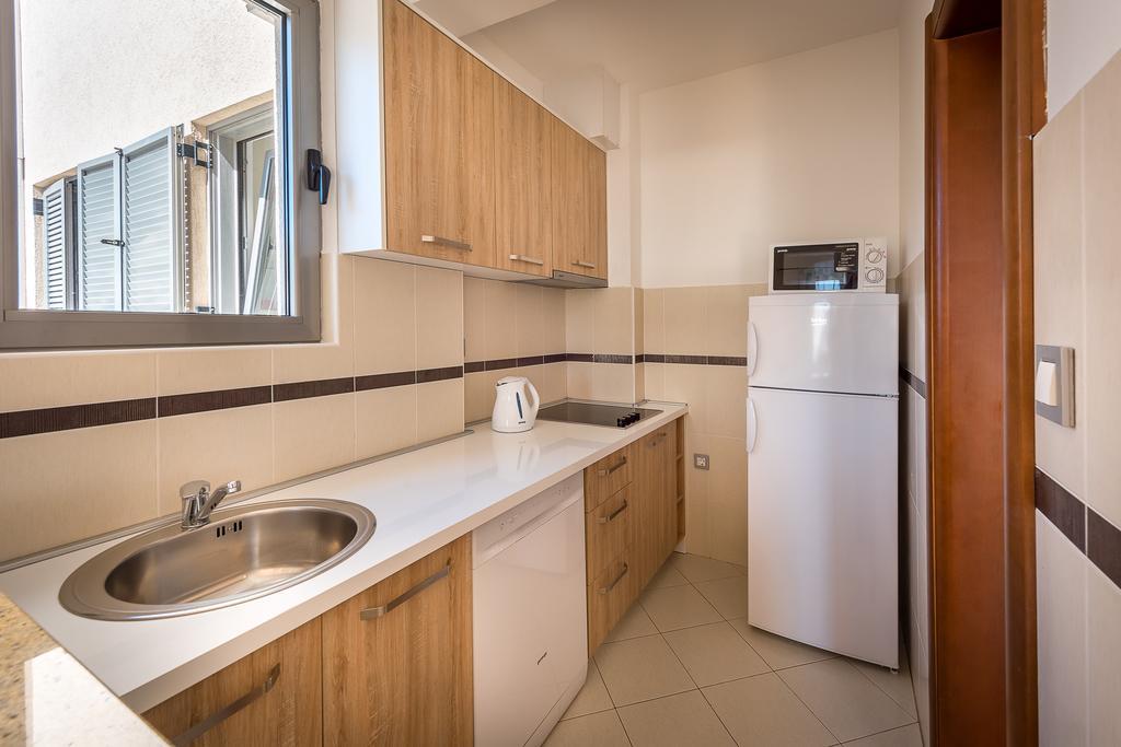 Apartments Montreal Budva Exterior photo